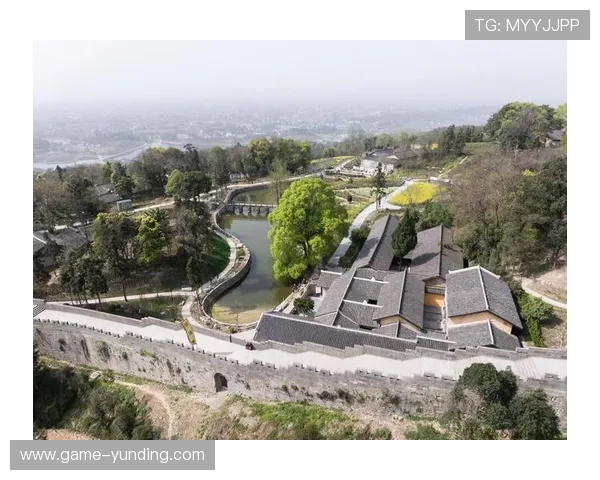 深入了解云顶山寨位置及其在旅游圈中的重要地位